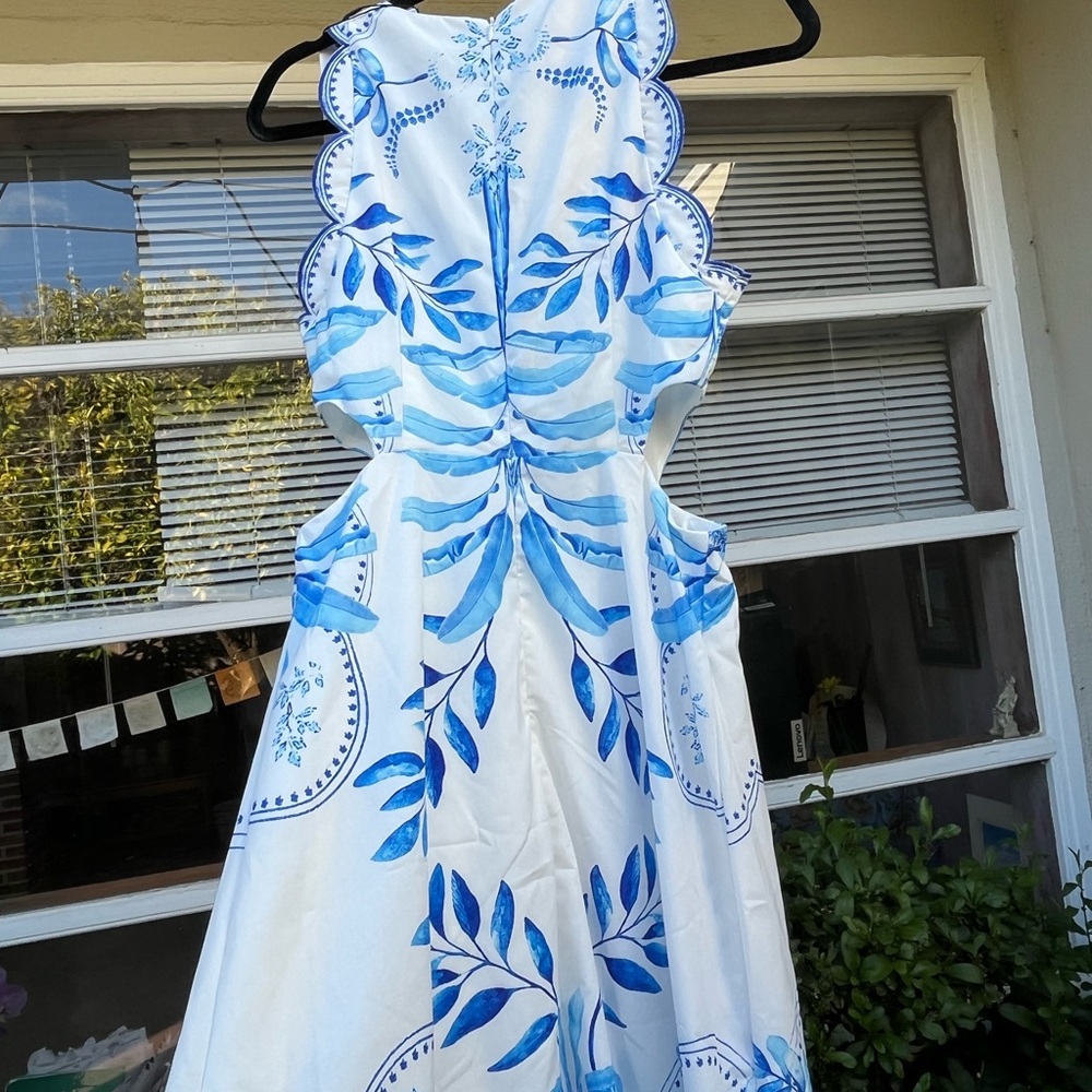 Mable Blue and White Floral Maxi Dress S